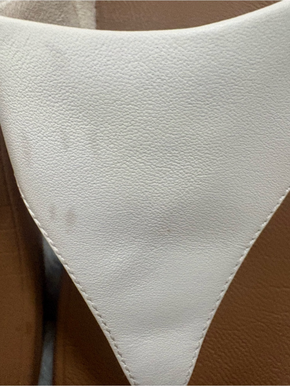 Fitflop LuLu Toe-Post sandals. Color White.  Size 9. - Picture 7 of 12